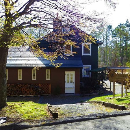 Julian'S English Homestay And Pension Fujimi Exteriör bild